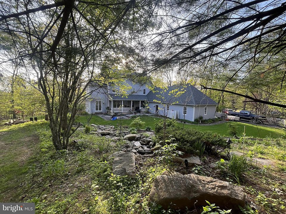1st image of 620 Stonebridge Dr