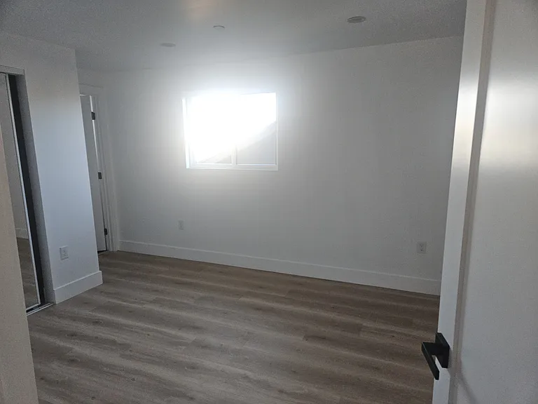 3209 W 18th St #4 — Photo 9