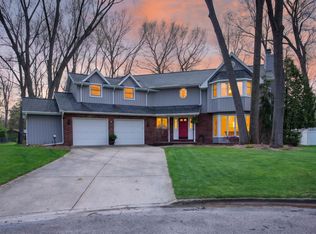 5217 S Broadmoor St, Jackson, MI 49201