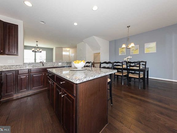5th image of 1730 Rockledge Ter