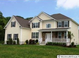 5 Hazelton Ct, Stafford Twp, NJ 08050