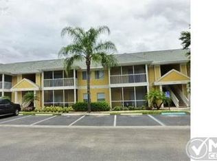 2614 Fountain View Cir APT 105, Naples, FL 34109
