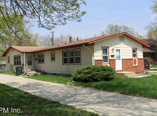 4005 Arkansas Dr, Ames, IA 50014