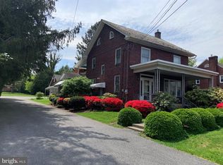 972 W Main St, Ephrata, PA 17522