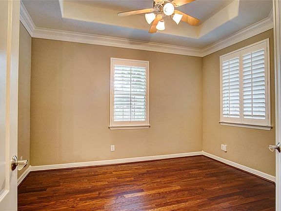 5th image of 6918 Rosemont Park Ln