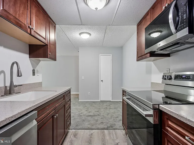 5911 Edsall Rd #309 — Photo 23