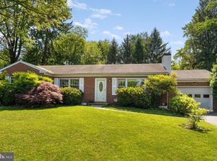 475 Darlington Dr, West Chester, PA 19382