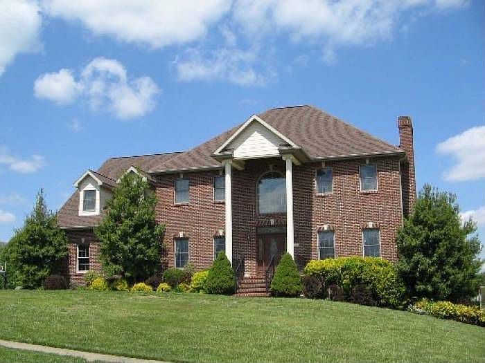 110 Strawberry Field Dr.