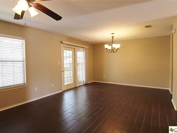 5th image of 23 Moss Rock Dr #A