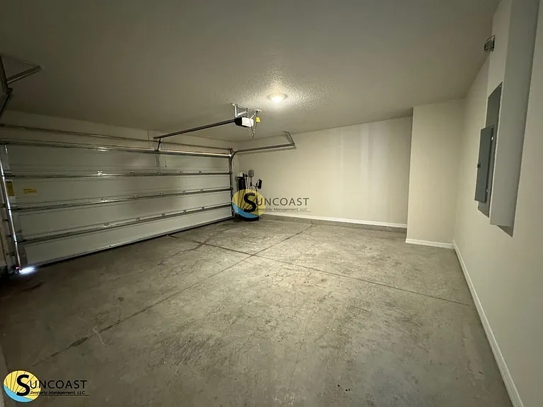 1384 Tan Tara Trl — Photo 25