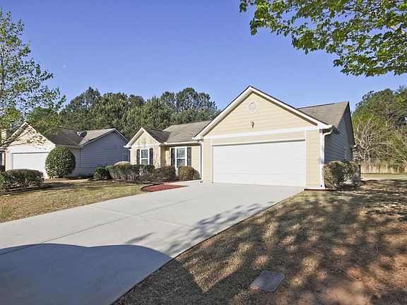 2nd image of 671 Walnut Woods Dr