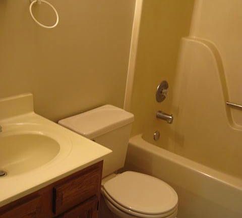 4th image of 732 White Sands Dr
