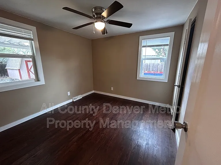 6915 W 55th Pl — Photo 9