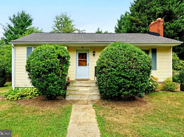 4 Chestnut St Lot A, Middleburg, VA 20117