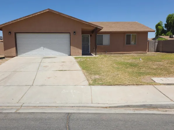 2873 S 28th Dr, Yuma, AZ 85364