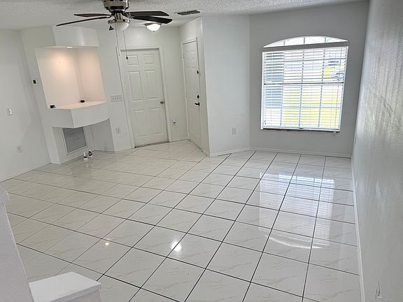 4th image of 2135 Jessa Dr
