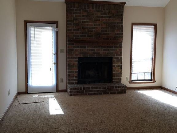 4th image of 7117 S Copperfield Ct