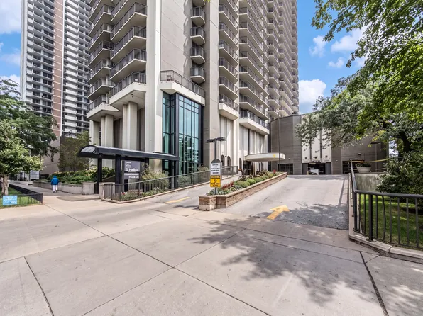 6007 N Sheridan Rd APT 25D, Chicago, IL 60660