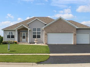 6826 Tupelo Rd, Loves Park, IL 61111