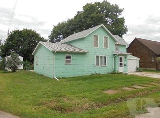 203 E Church St, Laurel, IA 50141