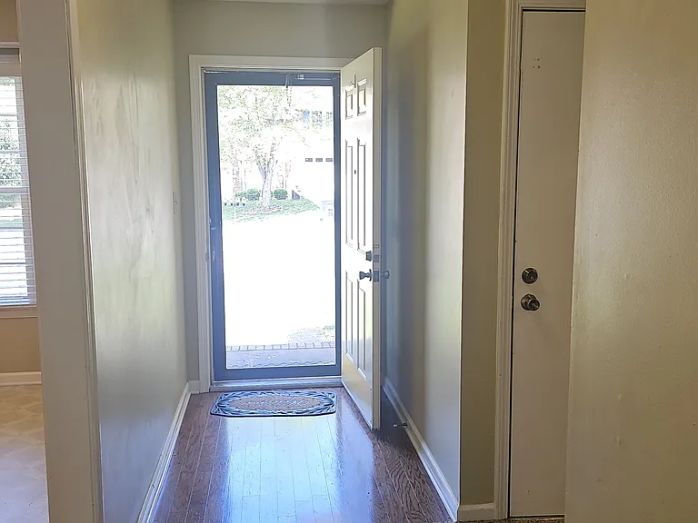 Bright and airy entryway welcoming you home or your guests over.