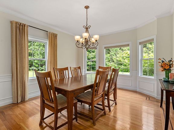 5th image of 3 Hubley Ln