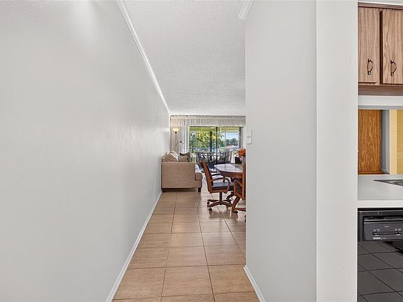 4th image of 3276 CANDLE RIDGE COURT #202