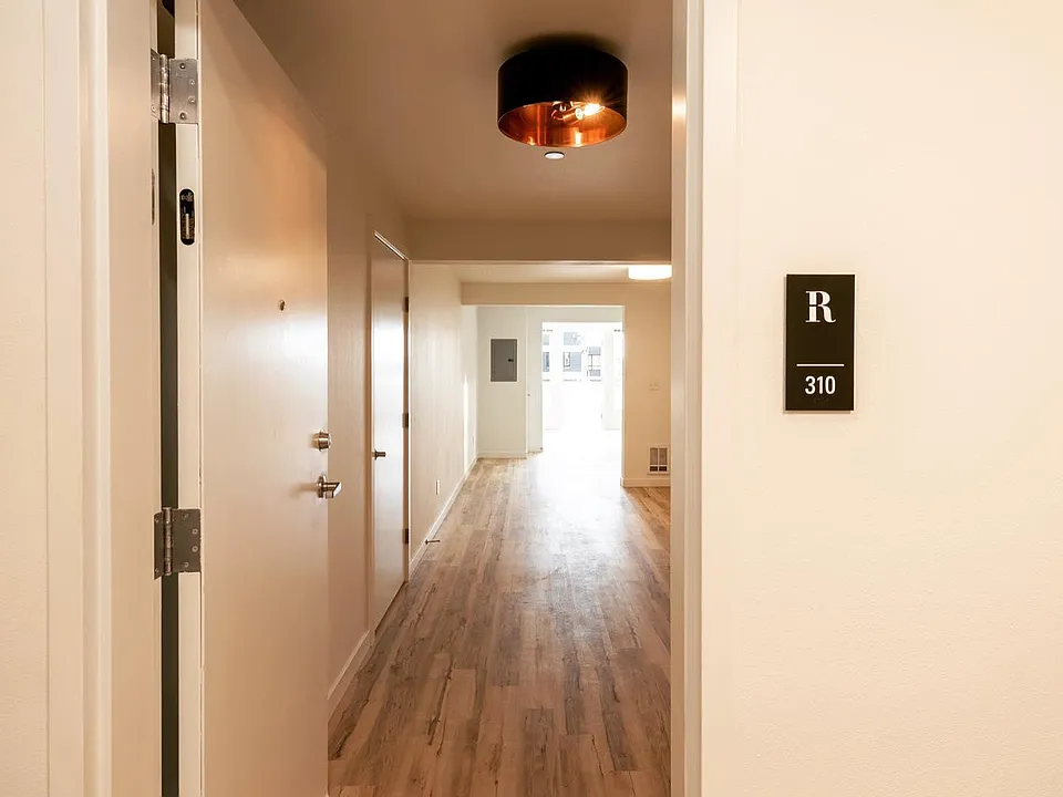 Large one bedroom