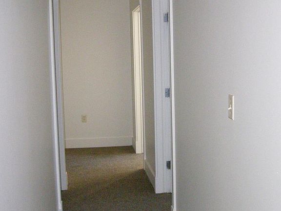 5th image of 215 E Indiana Ave APT 206