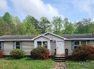 343 Vic Randall Rd, Lawndale, NC 28090