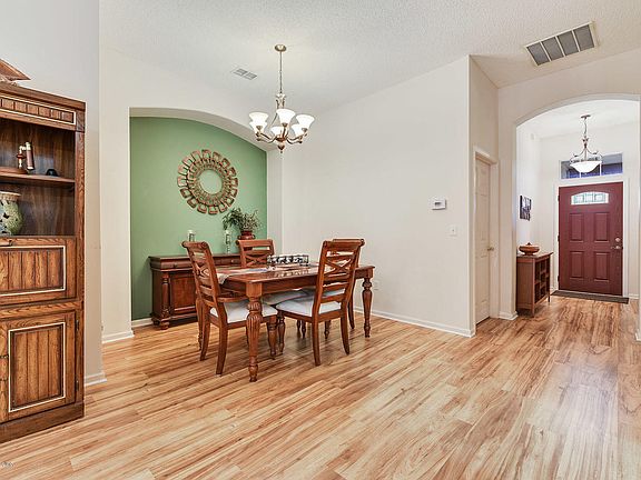 5th image of 2891 Golden Pond Blvd