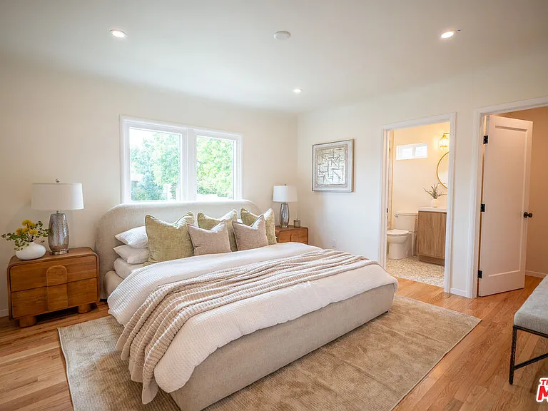 1141 N Lima St — Photo 6