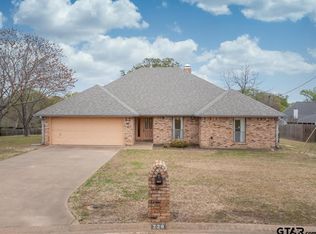 728 Crestview St, Chandler, TX 75758