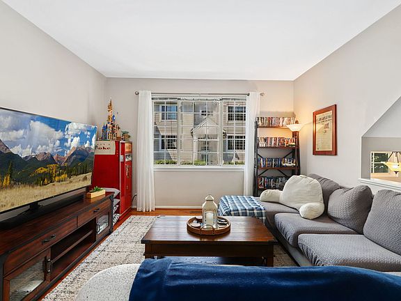 2nd image of 1757 Avalon Ct