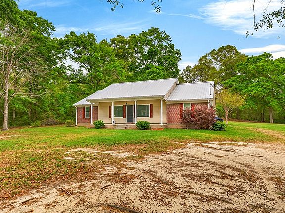 3rd image of 89 E Caney Ford Rd