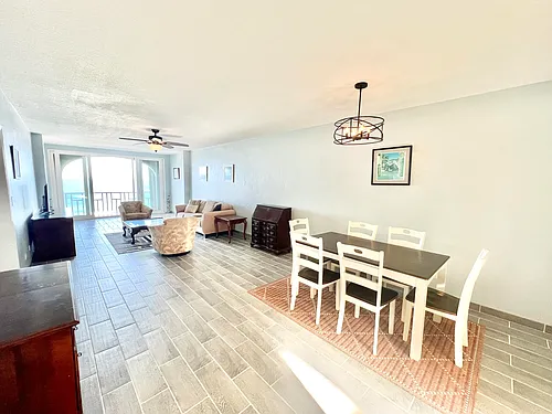141 Saint John Qu St Photo 1