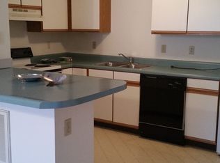 2161 E Watch Ave APT 3, Springfield, IL 62702