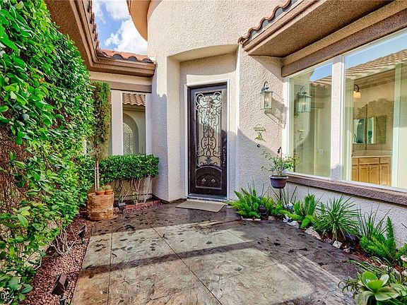 5th image of 213 Muldowney Ln