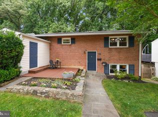 711 Carr Ave, Rockville, MD 20850