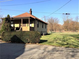 4638 Elizabeth St, Coraopolis, PA 15108