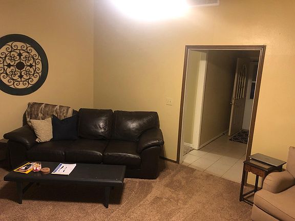 4th image of 205 Elwood Dr