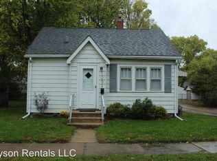 1052 Kern St, Waterloo, IA 50703