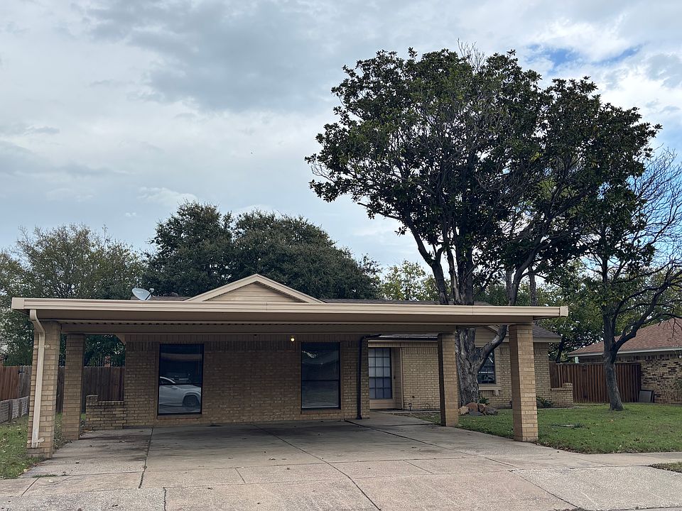 1st image of 1212 N Creek Dr