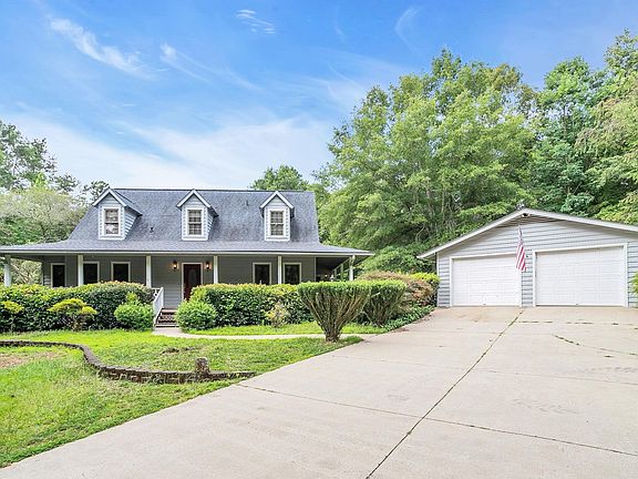 2nd image of 1004 Ridgeview Dr