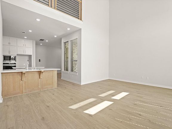 5th image of 19714 Riverbed Ln