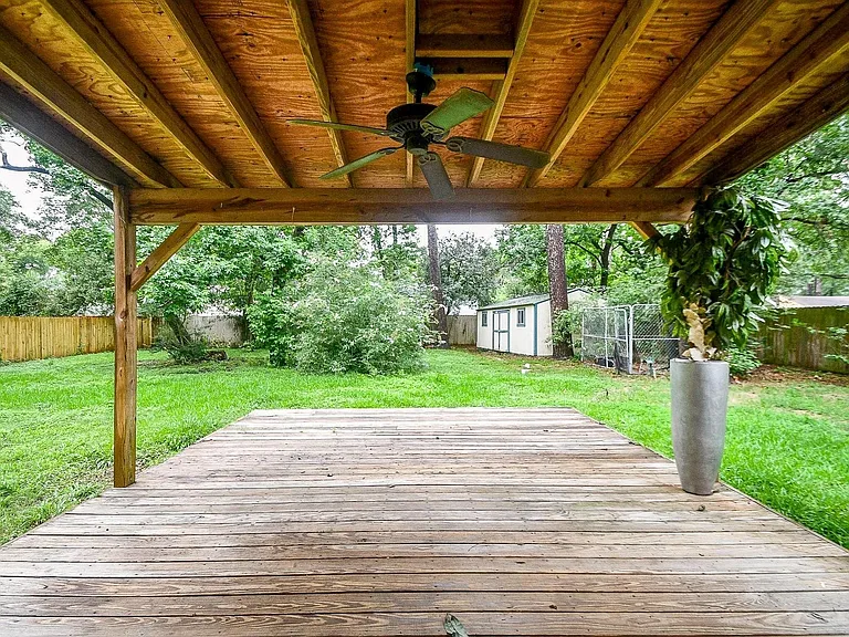 6702 Spring Leaf Dr — Photo 49