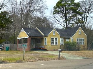 224 S Monroe St, Canton, MS 39046