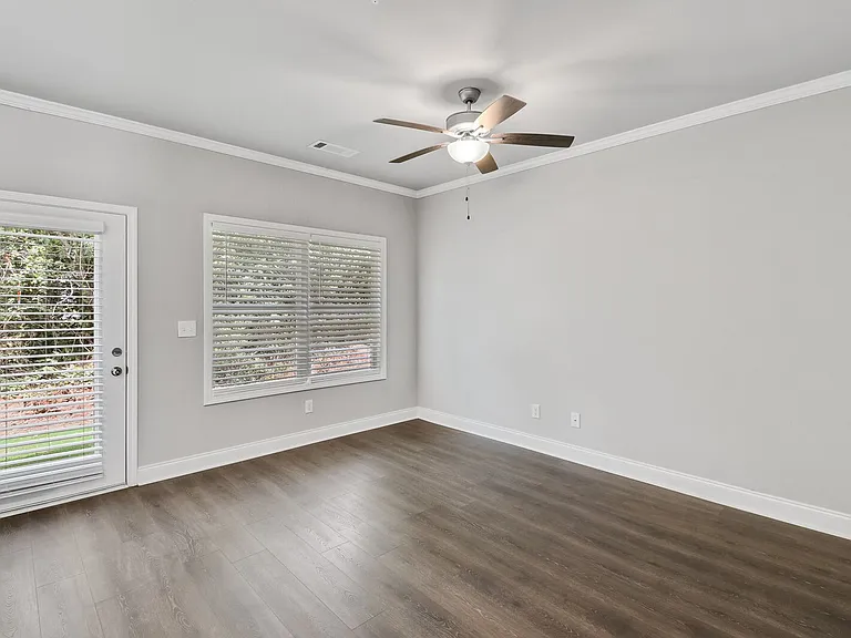 15 Sprayberry Rd — Photo 9