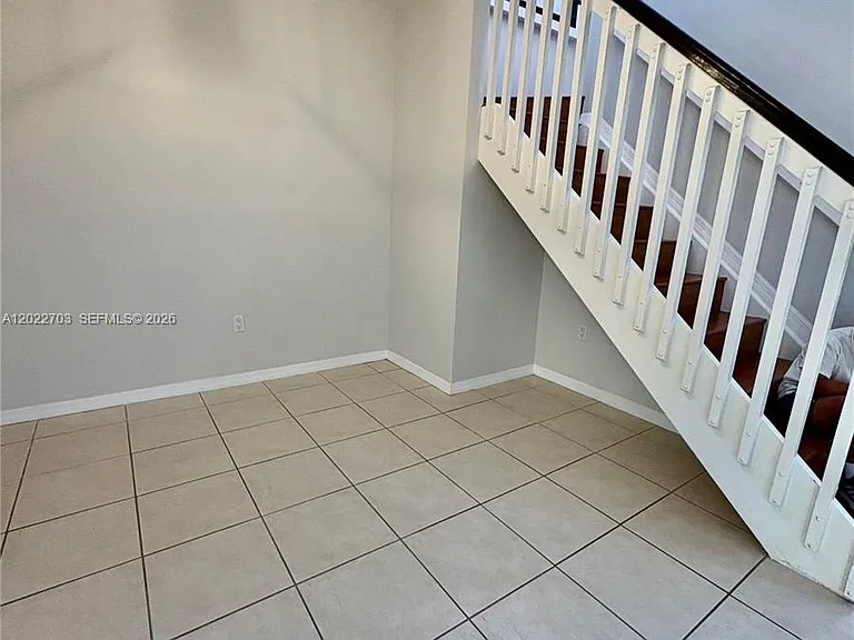 10190 SW 88th St #507 — Photo 8