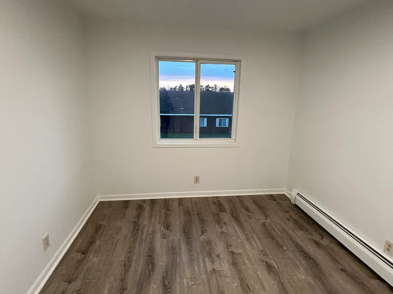 1002 Main St #1 — Photo 12